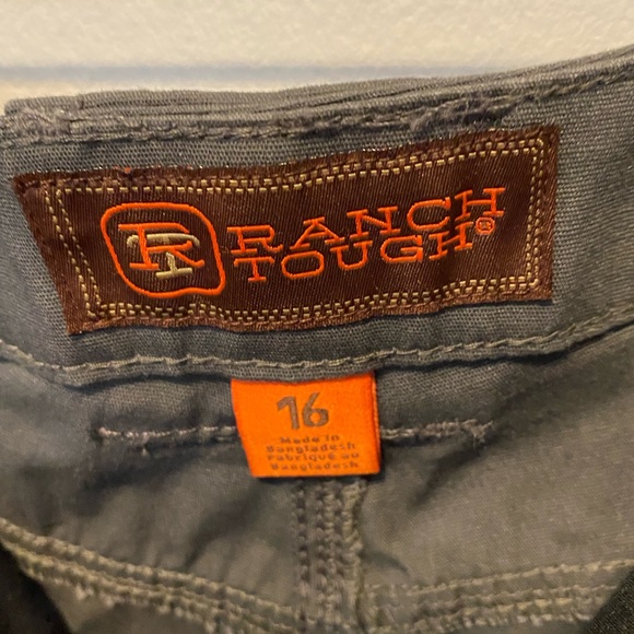 Ranch Tough Womens 16 Shorts size RT Cargo FLEX Wolf Grey NWT - Picture 10 of 12